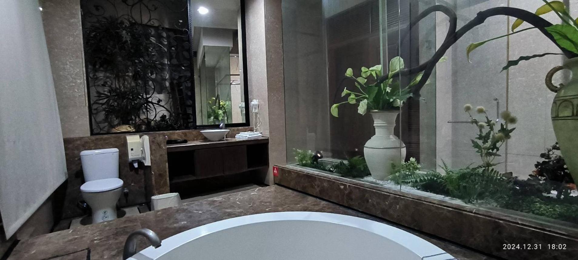 Shantis Motel Csiaji Kültér fotó